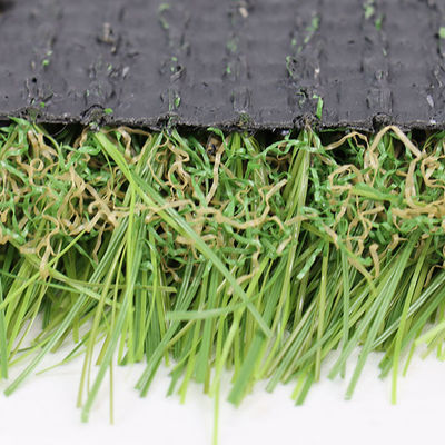 Высокая водопроницаемость Ландшафтная искусственная трава с двойной сертификацией FIFA и FIH и 160 швами на метр