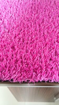 25mm Pile Height UV Resistant Anti Static Synthetic Turf with Customizable Color for Pets and Children