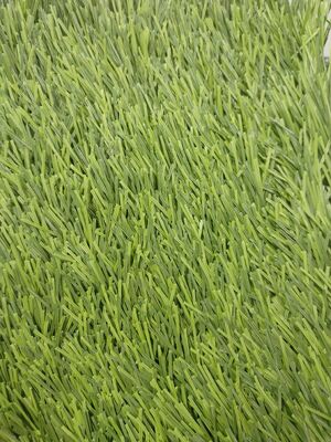 Переработанные материалы Футбольная искусственная трава с высотой 60 мм и 12000 Dtex для устойчивых спортивных поверхностей